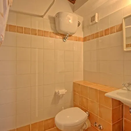 Radi Sleeps 7 Ponte a Tressa